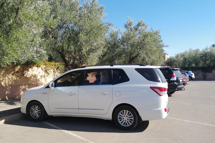 Private Transfer from Marrakech hotels, riads To Agafay Desert  - Photo 1 of 7