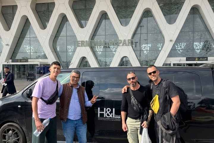 Round-Trip between Airport and Marrakech (Round trip) - Photo 1 of 13