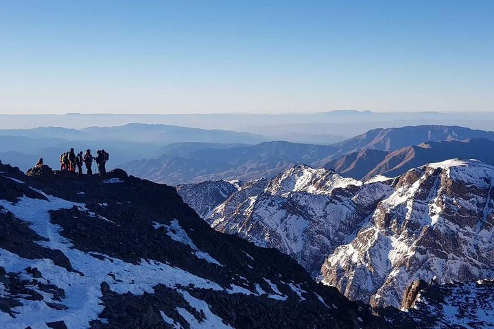 Toubkal Summit adventure www.adraraventure.ma