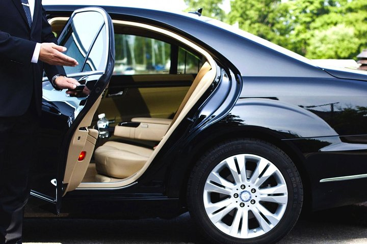 Fez Airport Private Transfer Arrival - OR - Departure - Photo 1 of 4