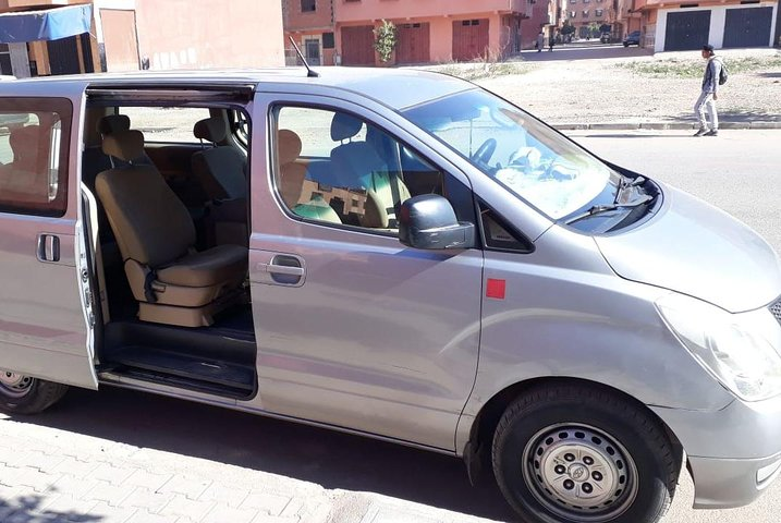 Transfert de l'aéroport de Marrakech à la ville - Photo 1 of 5