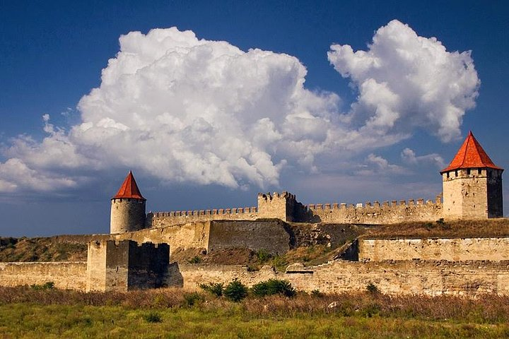 GROUP- Cricova Winery, Tiraspol City and Bender Fortress - Photo 1 of 2