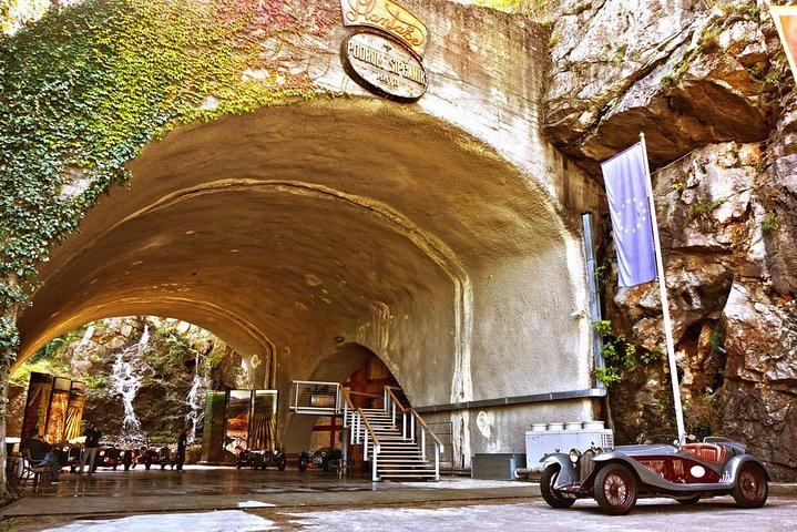 Book Your Wine Tour - Photo 1 of 6