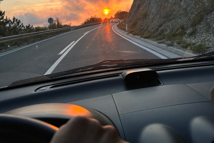 AIRPORT TRANSFER Montenegro Budva Tivat Podgorica Kotor Perast - Photo 1 of 6