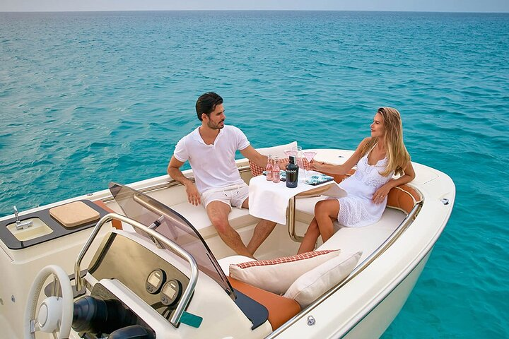 Private Lux 2h Speedboat Tour Our Lady of the Rock and Perast - Photo 1 of 13