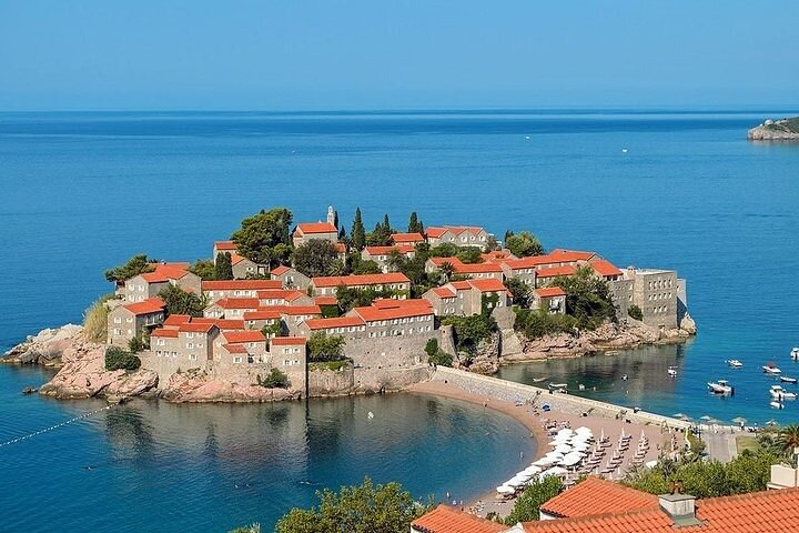 Private Guided Tour in Budva Sveti Stefan  - Photo 1 of 15