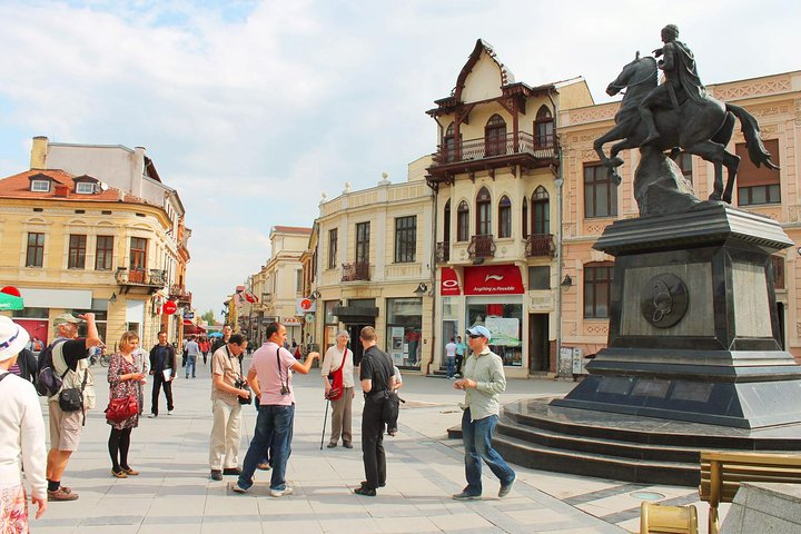 Bitola, Magnolia sqare