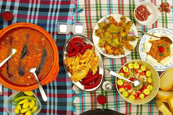 Traditional cooking class at home - Photo 1 of 7