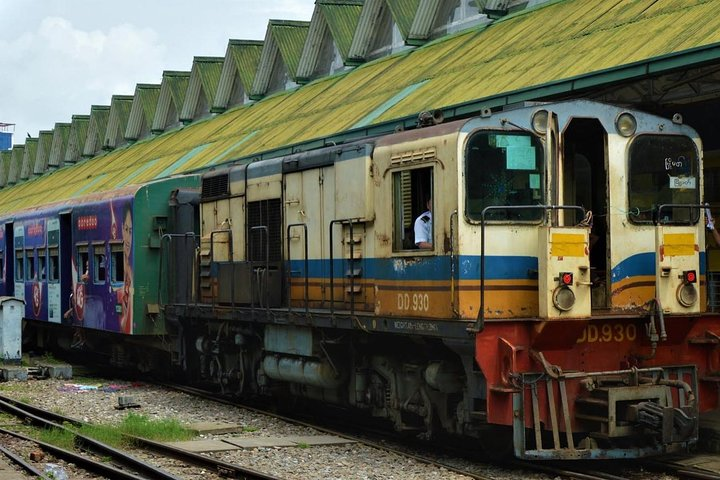 Yangon Train