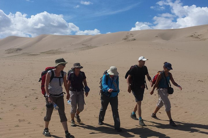 Gobi Desert and Eight lakes trekking and driving combined tour - Photo 1 of 6