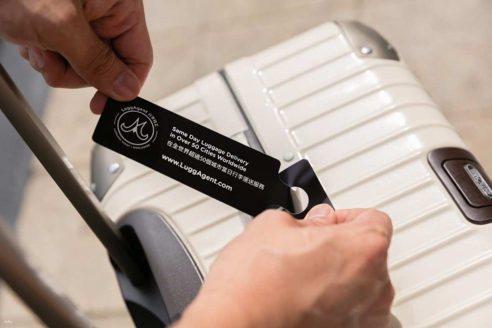 Airport Courier Services Cheapest International Luggage Shipping