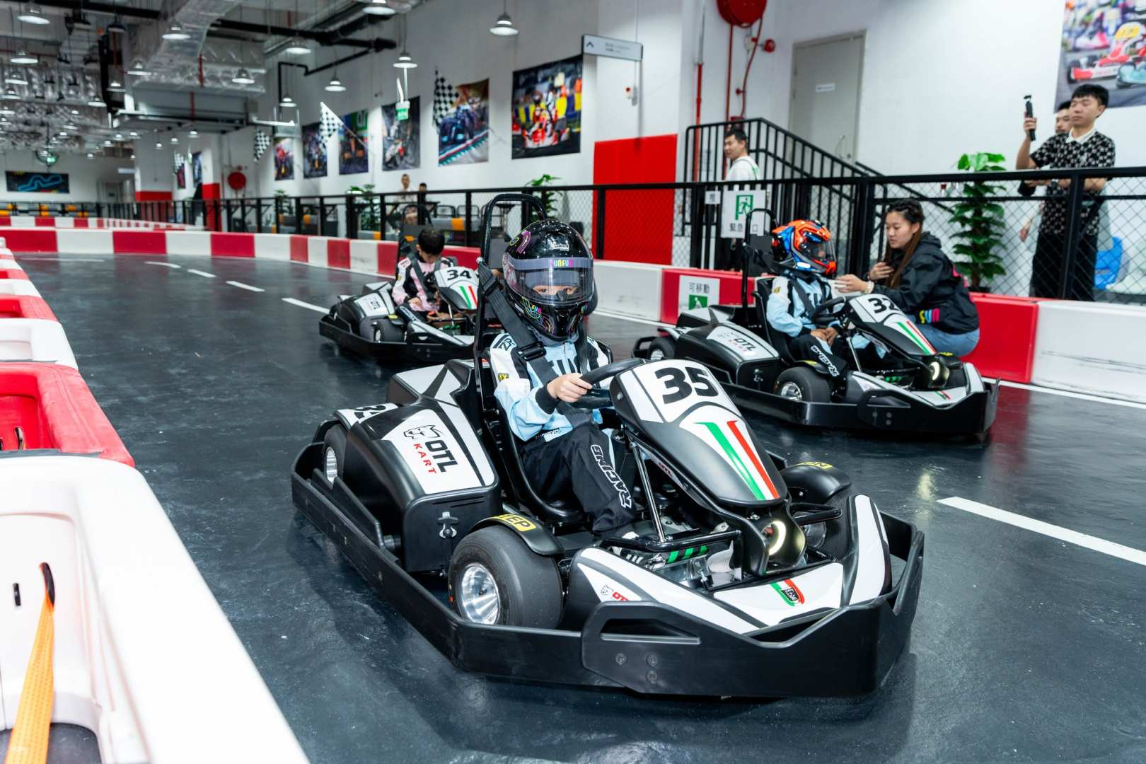 [Must-try Macau Experience] FUNFUN KART Indoor Go-Kart | First Ever ...