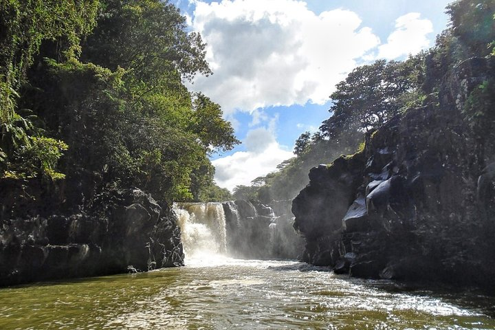 Full Day Ile aux Cerfs Speedboat Trip With Hotel Transfers - Photo 1 of 9