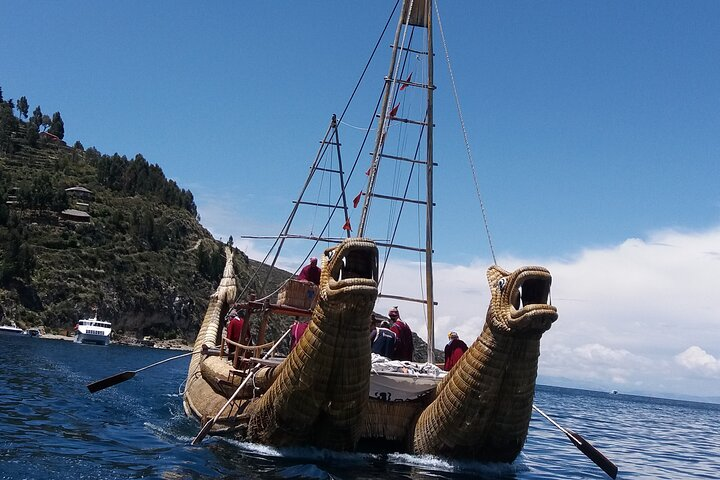 Salar de UYUNI - Puma Punku (Tiwanaku ) - Lago Titikaka - Photo 1 of 12