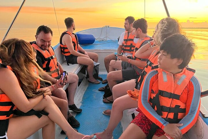 3 Islands tour Holbox . (Passion Island, mosquito tip and more ) - Photo 1 of 8