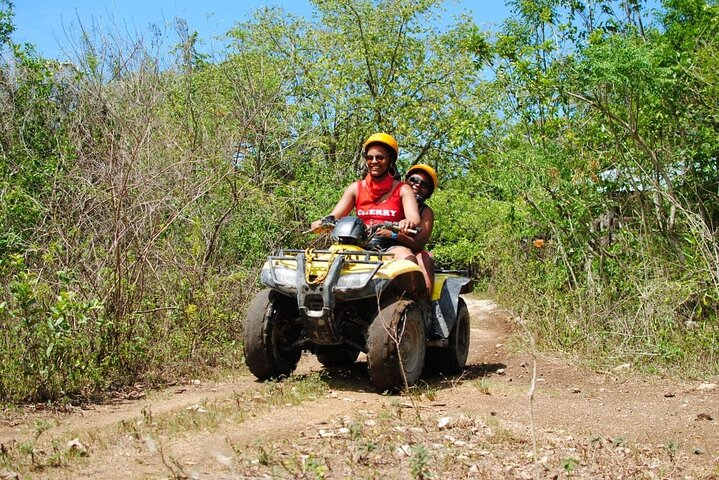 4-Hour Jeep and ATV Tour with Snorkel in Cozumel with Lunch - Photo 1 of 8