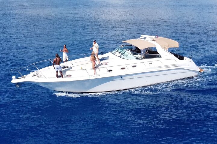 4 hours - Private 48ft Yacht all inclusive in Tulum and Playa del Carmen  - Photo 1 of 9