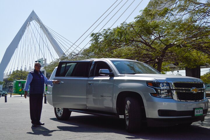 Private Airport Transfer to Guadalajara Hotels Safe & Stress-Free - Photo 1 of 6