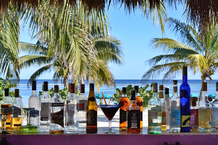 All Inclusive VIP Beach Break Pass at Nacional Beach Club - Photo 1 of 10