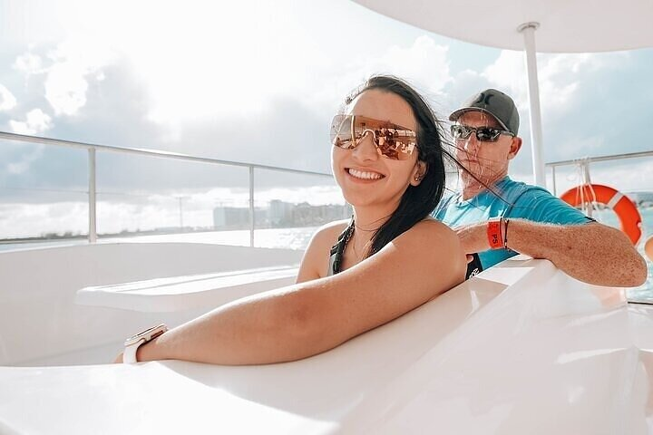 Amazing Sunset Cat Unlimited Tour from Cancún - Photo 1 of 18