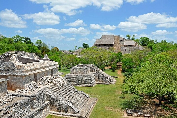 Live the Mayan Experience