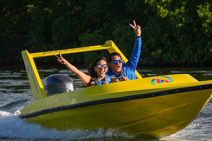 Boat Ride and Snorkeling in Punta Nizuc - Photo 1 of 5