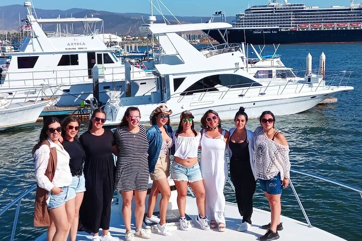 Boat Trip: Ensenada Bay - 4 hr - Photo 1 of 6