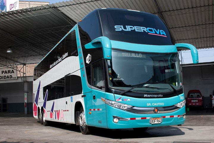 Cama Bus from La Paz to Lima 