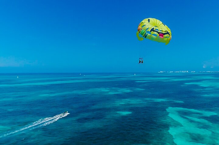 Parasailing in Isla Mujeres amazing views
