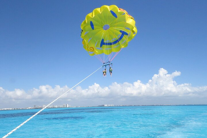 Cancun Seaside Parasailing and Jet Sky Combo - Photo 1 of 15