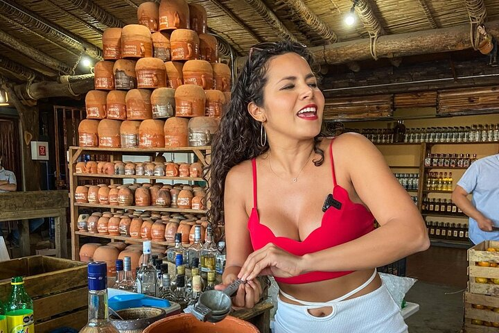 Enjoy delicious tequila-prepared little songs and listen to live music.