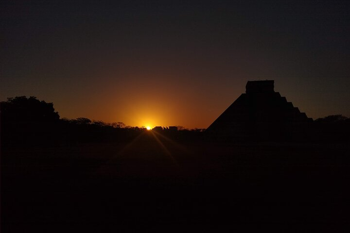 Expert Guided: Chichen Itza Tour with Early Access - Photo 1 of 9