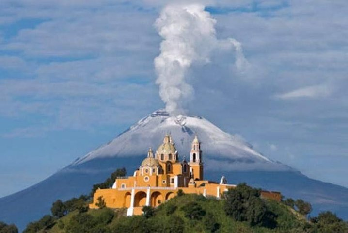 Cholula Pyramid and its churches Puebla - Photo 1 of 5