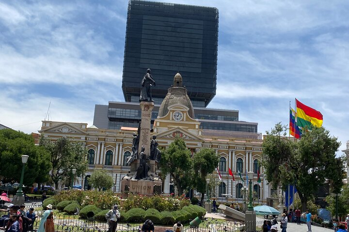 Plaza Murillo, the main plaza in the La Paz city, the last stop in our tour.
