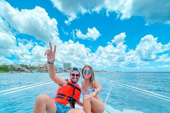 Clearboat in Cancun + Refreshments !! - Photo 1 of 10