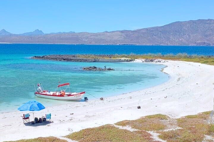 Paradise beach in Loreto