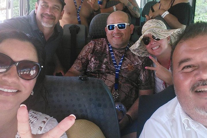 Cozumel round transportation to the beaches - Photo 1 of 2