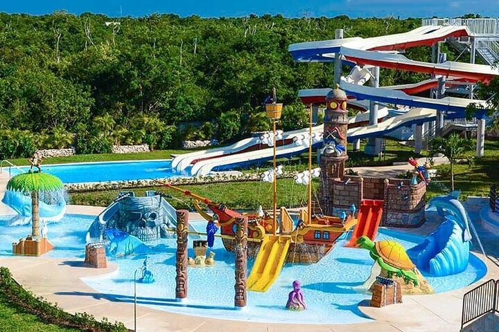 Cozumel Sky Day Tour by Catamaran & Jimny Adventure  - Photo 1 of 6