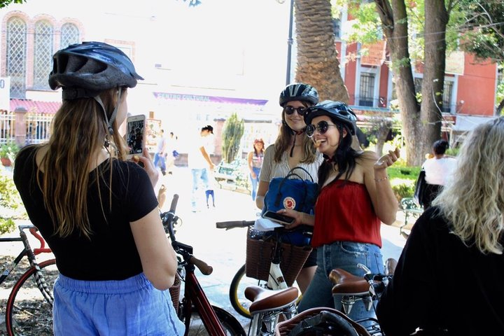 Ride Mexico City Historic Center, highlights w/ taco stop - Photo 1 of 25