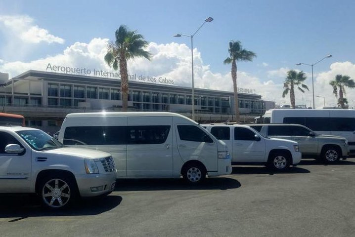 Private Transportation Los Cabos Airport Plus Services - Photo 1 of 25