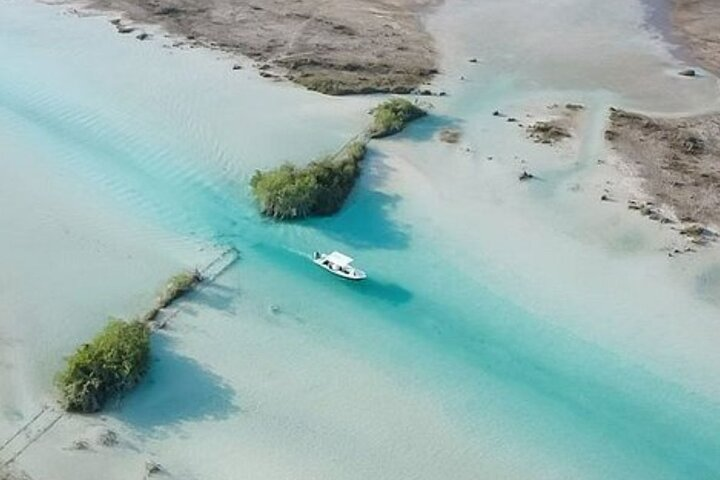Full-Day Guided Tour in Bacalar: The Lagoon of Seven Colors - Photo 1 of 5