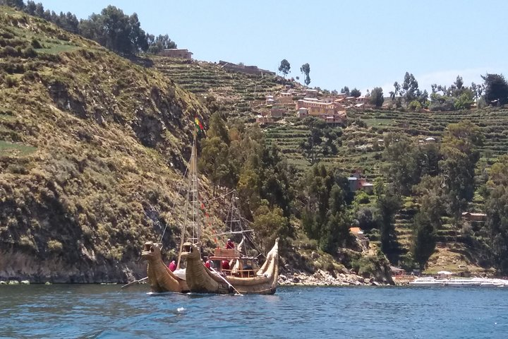 El Lago Titikaka y La Isla del sol - Dia Completo - Photo 1 of 25