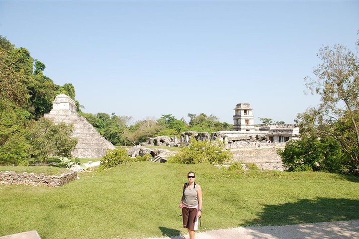 Palenque Mayan ruins palaces Sites