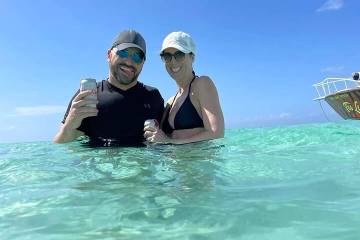 Happy couple enjoying paradise.