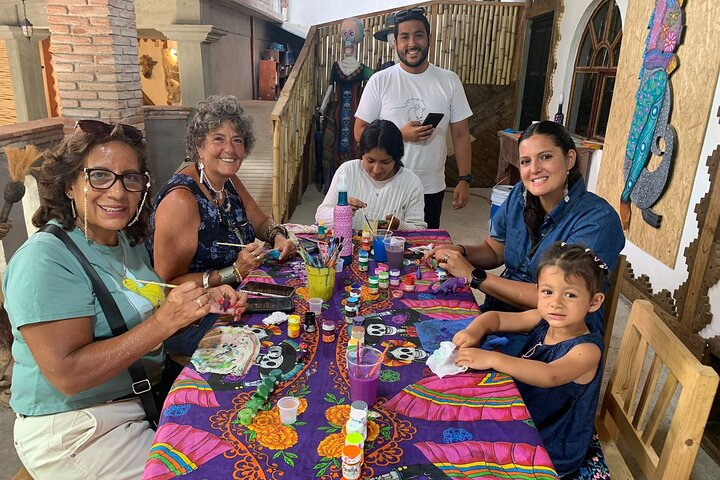 Alebrije Painting Workshop in San Martín Tilcajete with Pickup - Photo 1 of 17