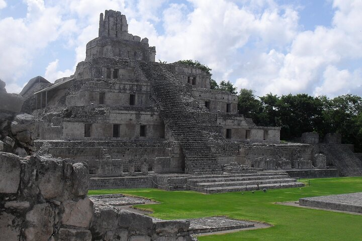Half day at the Edzná archaeological site - Photo 1 of 6