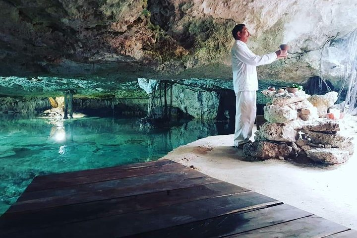 Cenote Yaxmuul and Mayan Ceremony