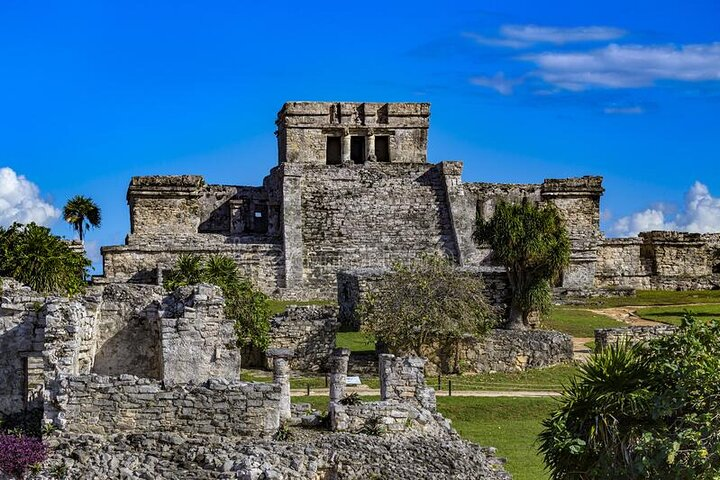 TULUM MAYAN TEMPLES
