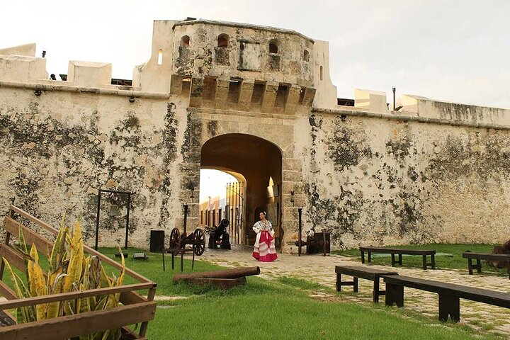 Historical Day Tour in the City of Campeche - Photo 1 of 25