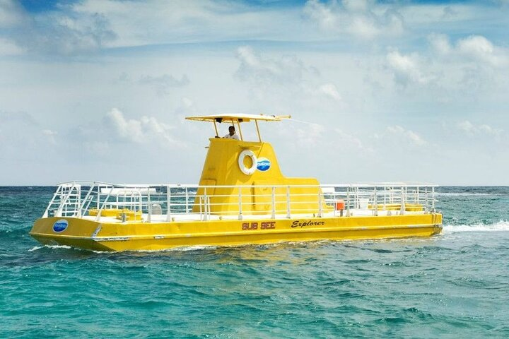 Hop-on Hop-off City Tour Cancun and Glass-Bottom Submarine - Photo 1 of 25